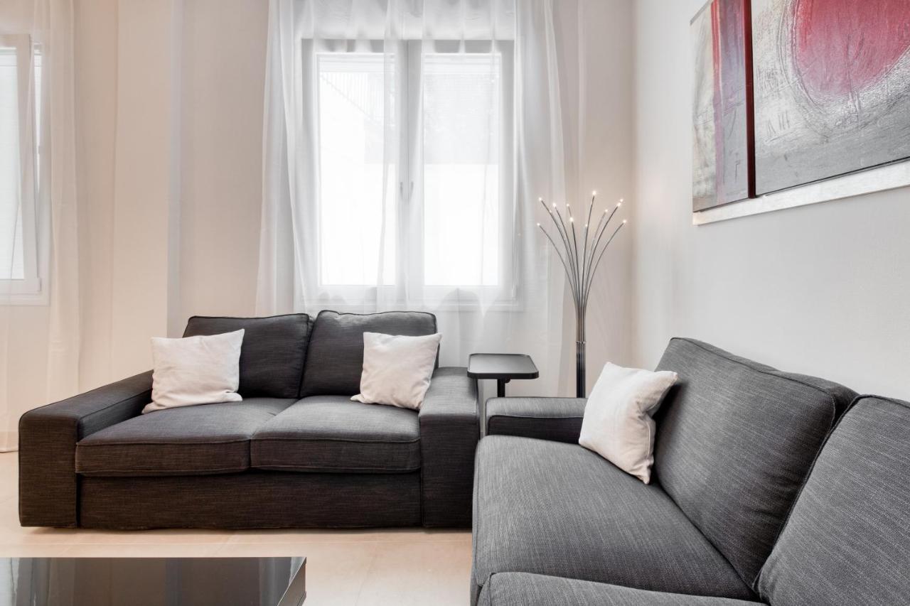 Modern 2-Bedroom Apt, 200M From The Acropolis Афіни Екстер'єр фото