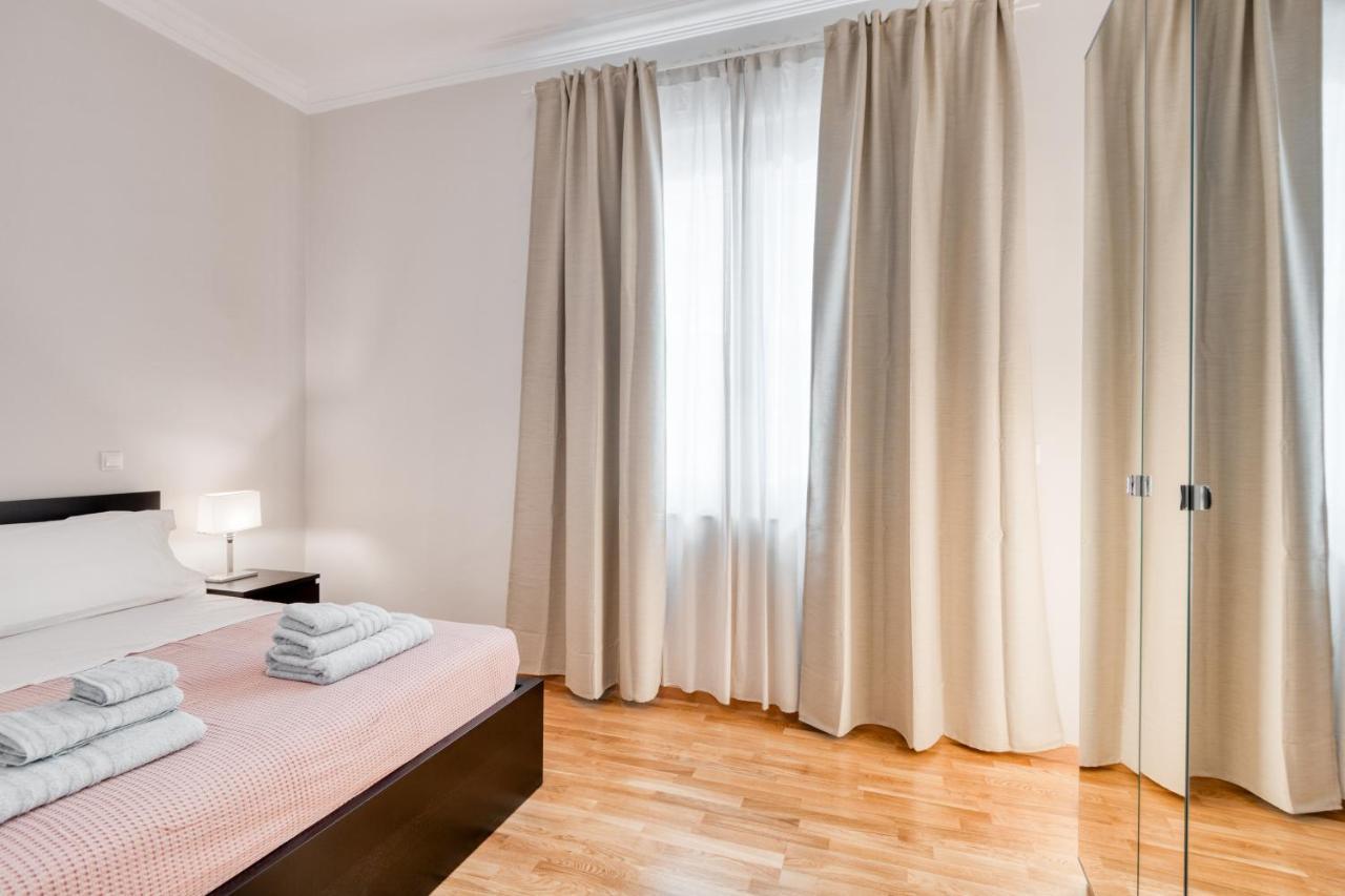 Modern 2-Bedroom Apt, 200M From The Acropolis Афіни Екстер'єр фото
